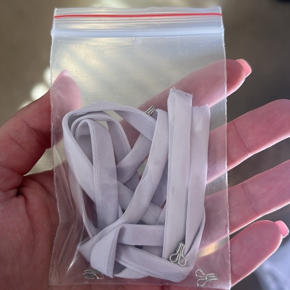 PROM/FORMAL DRESS - Picture 7 of 10